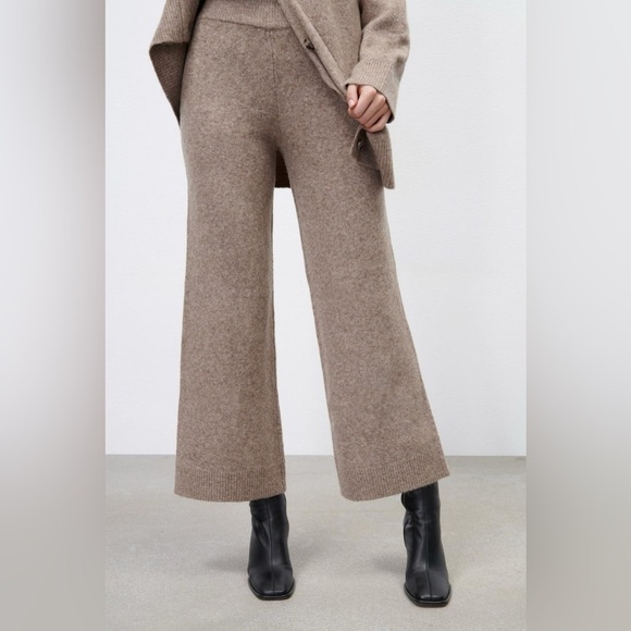 Women’s ZARA light brown knit flared TROUSERS pants size small - Picture 2 of 16